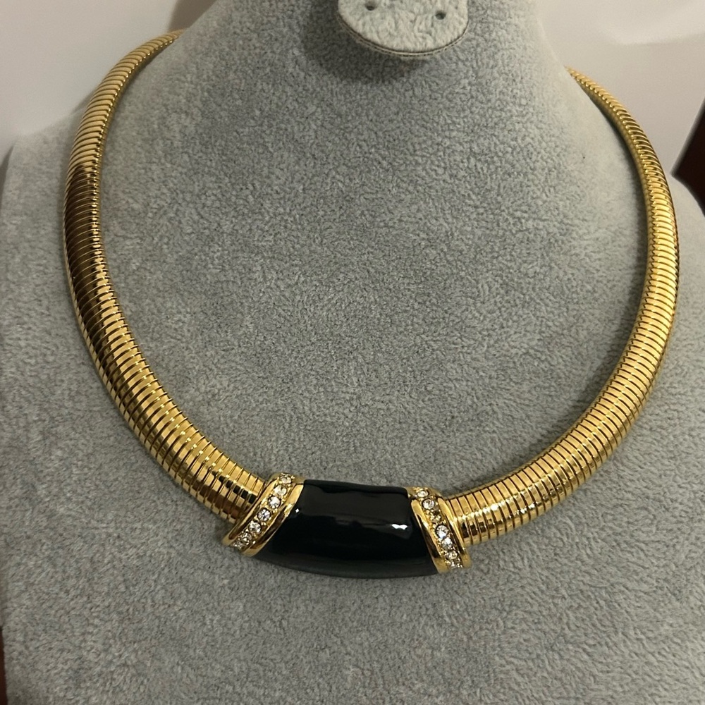 Vintage Monet Chunky Goldtone Collar Necklace